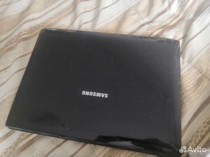 Ноутбук Samsung r70