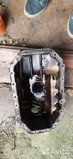 Поддон двигателя Golf 1,4