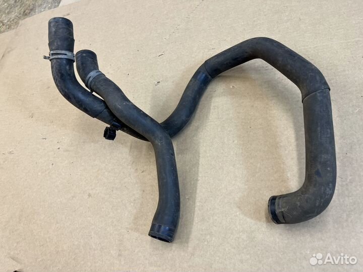 Патрубки радиатора сдвоенные 5Q0121049AC VAG