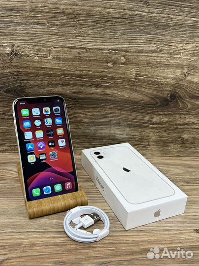 iPhone 11, 64 ГБ