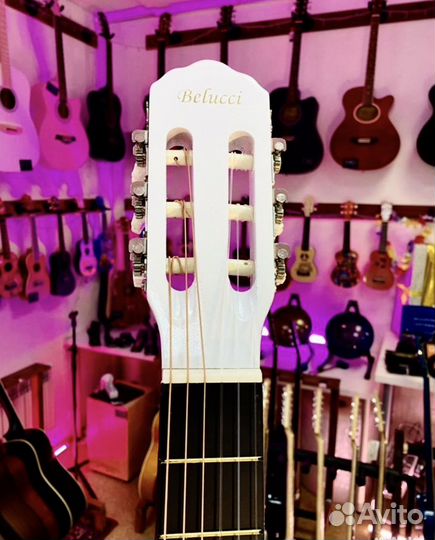 Классическая гитара Belucci