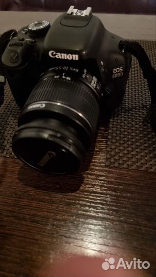 Зеркальный фотоаппарат canon eos 600d kit