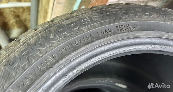 Nokian Tyres Hakkapeliitta 8 255/40 R18 99T