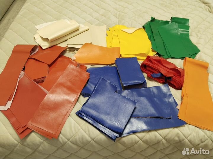 Остатки мебельной обивки(пакетом)