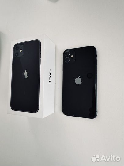 iPhone 11, 64 ГБ