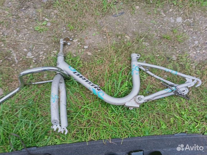 Рама от детского велосипеда