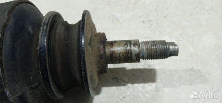 Амортизатор задний задний Toyota Land Cruiser