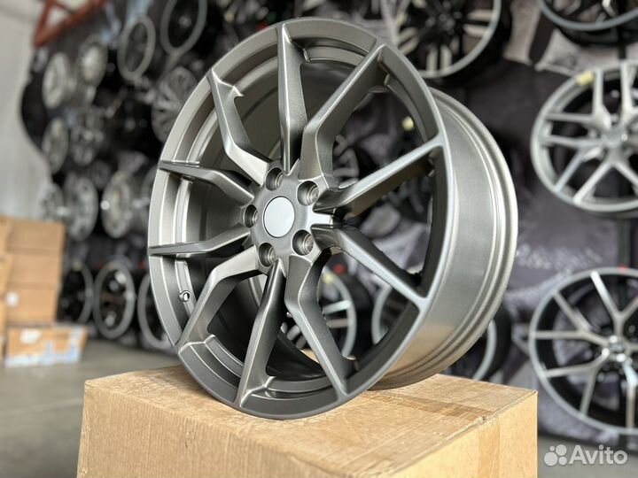 Диски 8x18 5x108 ET45