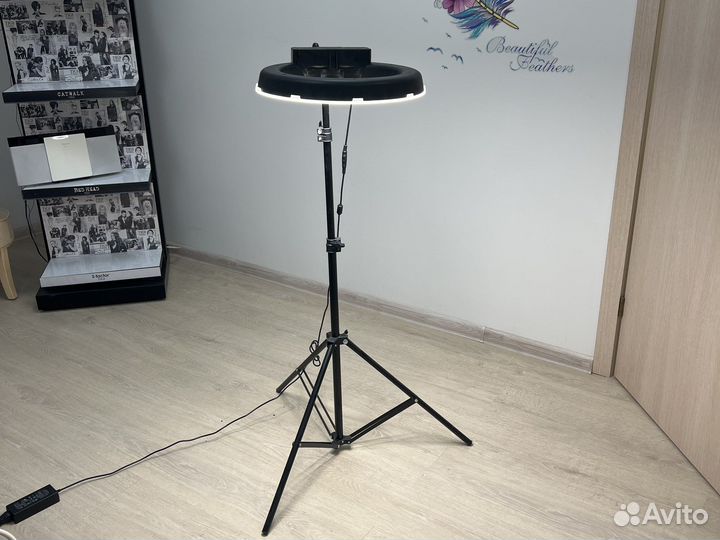 Лампа кольцевая бестеневая 34см