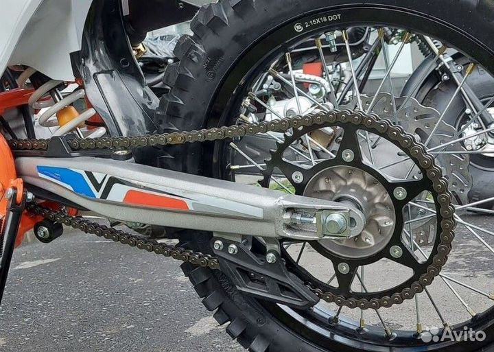 Мотоцикл Kayo K4 MX Enduro Витринный