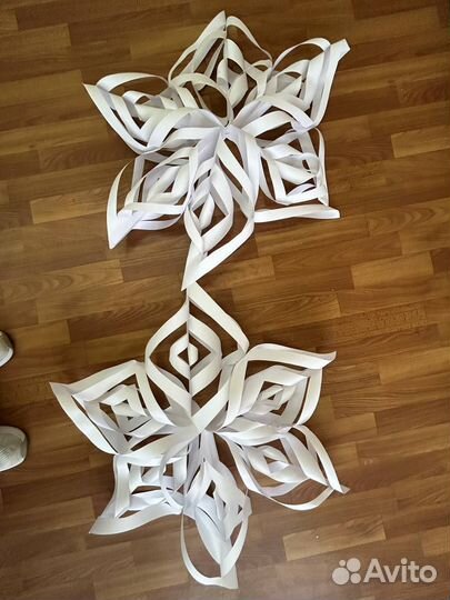 Снежинки из бумаги