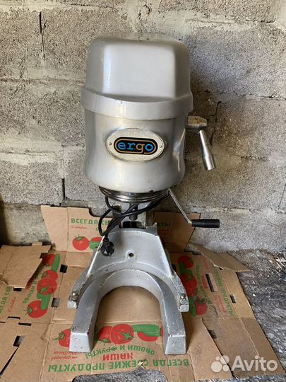 Миксер планетарный профессиональный бу