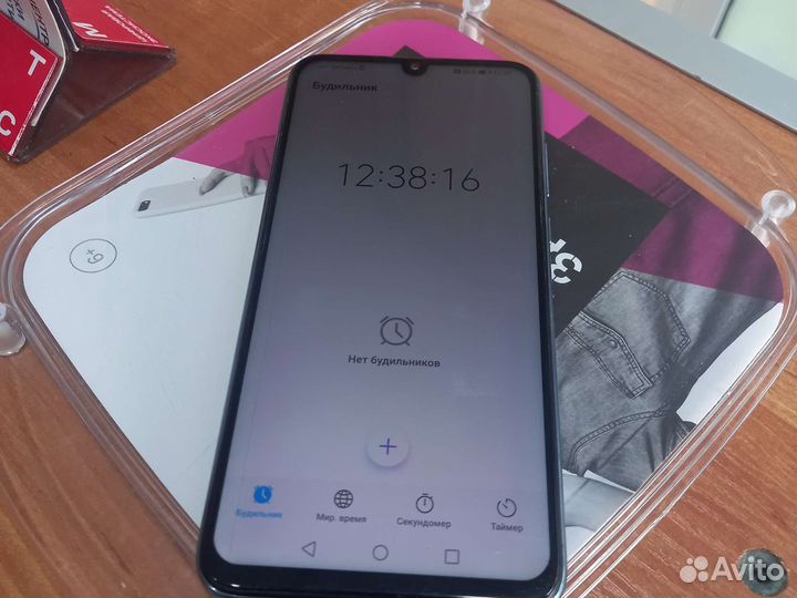 HONOR 10 Lite, 3/64 ГБ