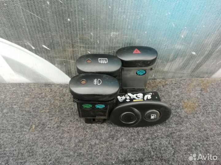 Кнопка аварийки обогрева Daewoo Nexia 1 1.5мт 1995