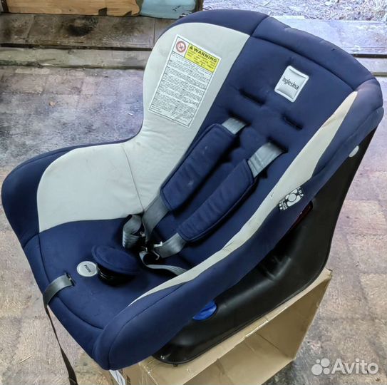 Автомобильное детское кресло от 0 до 18 кг