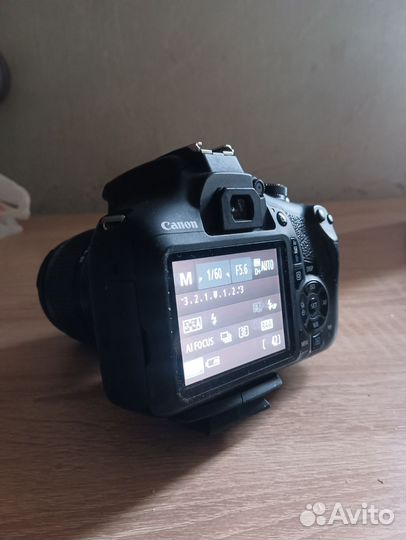 Фотоаппарат Canon 2000d