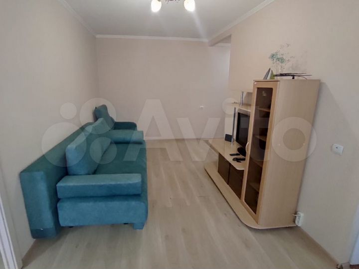 2-к. квартира, 52 м², 2/5 эт.