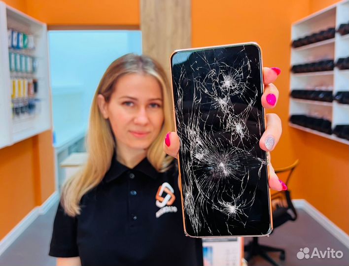 Замена разбитого стекла на Apple iPhone