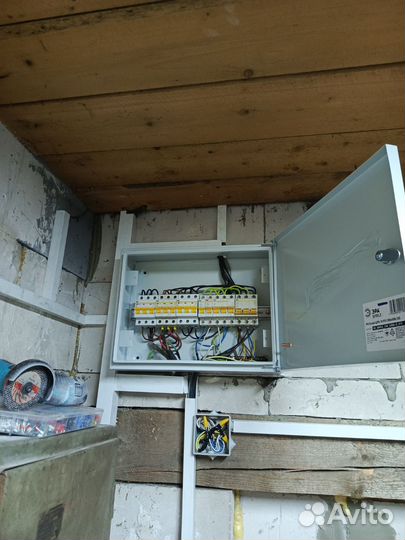 Услуги электрика выезд на дом