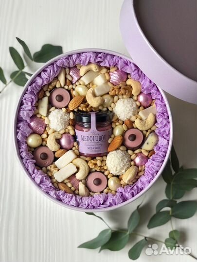 Подарочные коробочки с вкусным наполнением