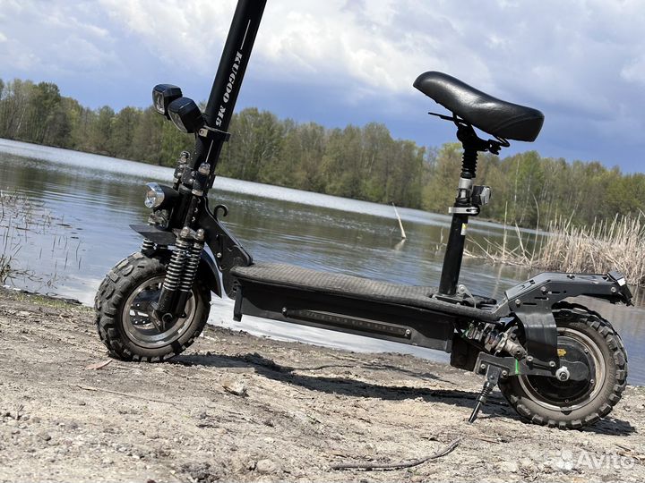 Электросамокат с сиденьем