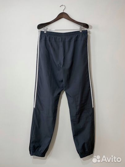 Adidas спортивные штаны оригинал / M