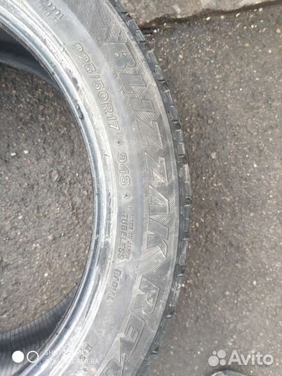 Bridgestone Blizzak Revo GZ 225/50 R17