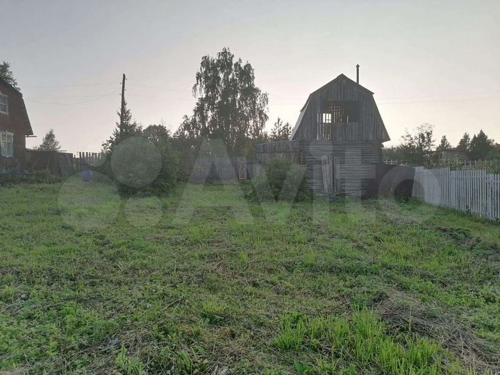 Дача 25 м² на участке 6 сот.