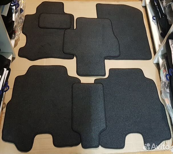Коврики в салон Honda FR-V (2004-2009)
