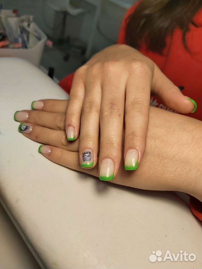 Педикюр и маникюр