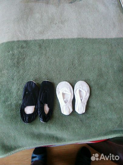 Обувь детская для занятий гимнастикой и танцами.но