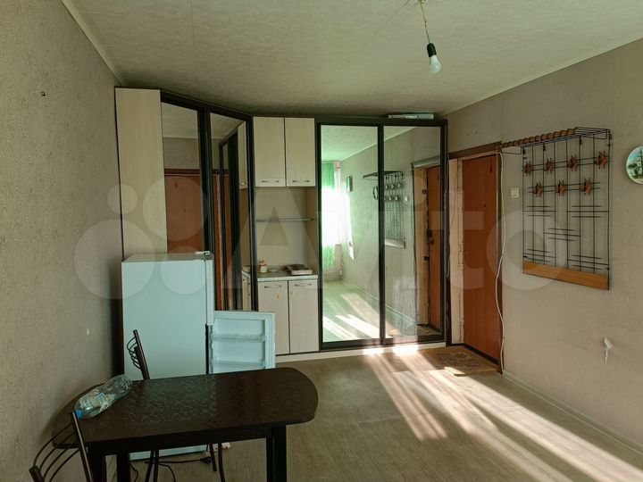 Комната 17 м² в 8-к., 8/9 эт.