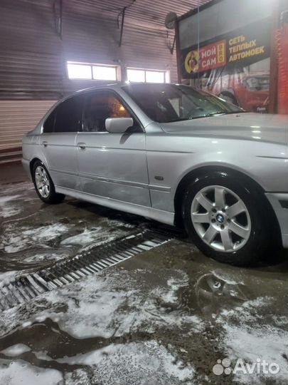 BMW 5 серия 2.5 МТ, 2002, 214 000 км