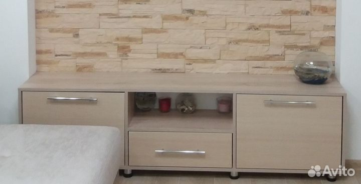 Тумба под телевизор