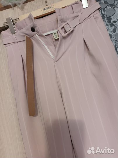 Брюки капри 46