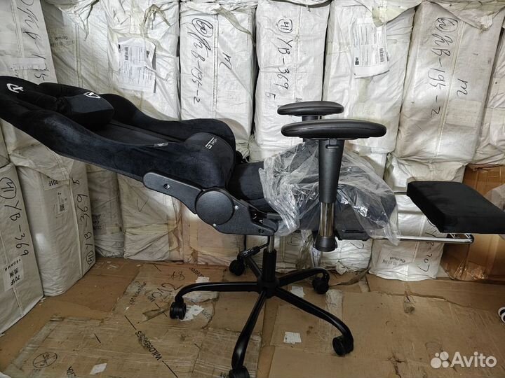 Игровое кресло новое