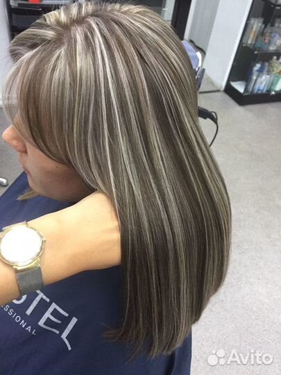 Стилист по волосам