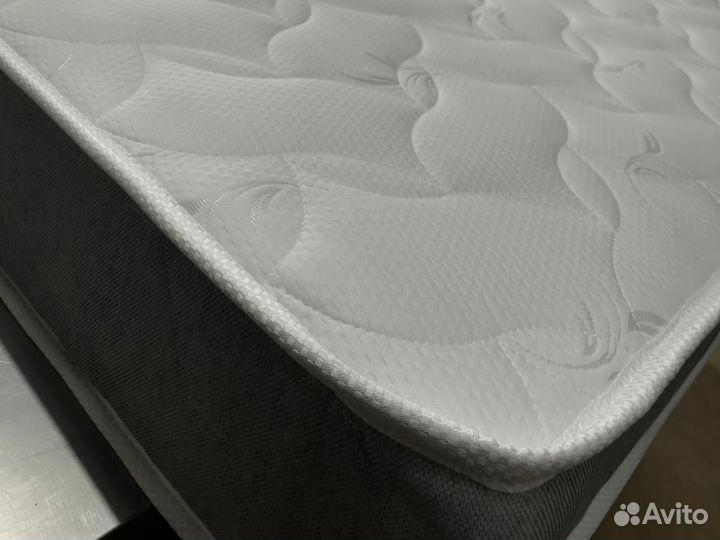 Матрас новый 160х200 от производителя