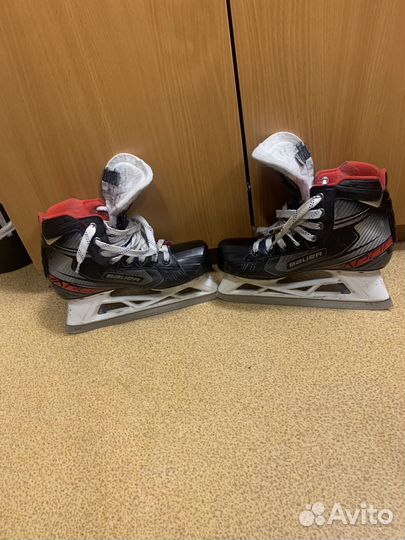 Хоккейные коньки вратаря bauer 2.7