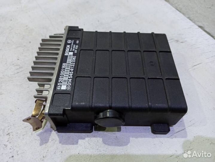 Блок управления двигателем