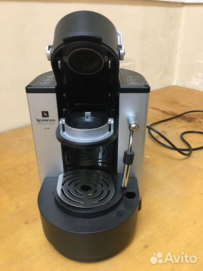 Кофеварка Nespresso ES 80 Automatic