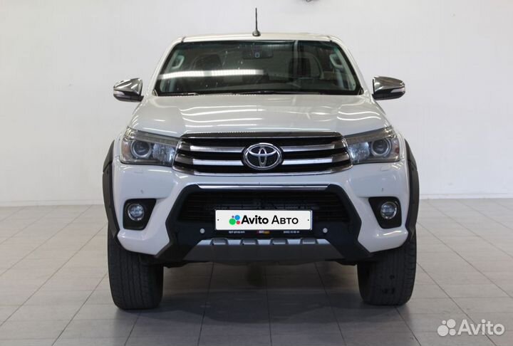 Toyota Hilux 2.8 AT, 2017, 211 155 км