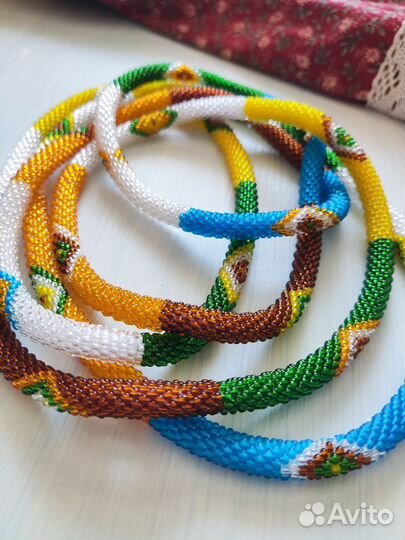 Жгут из бисера традиционное украшение