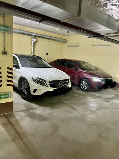 Машиноместо, 13 м²