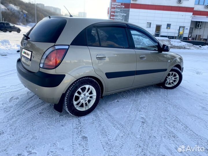 Kia Rio 1.4 МТ, 2008, 158 000 км