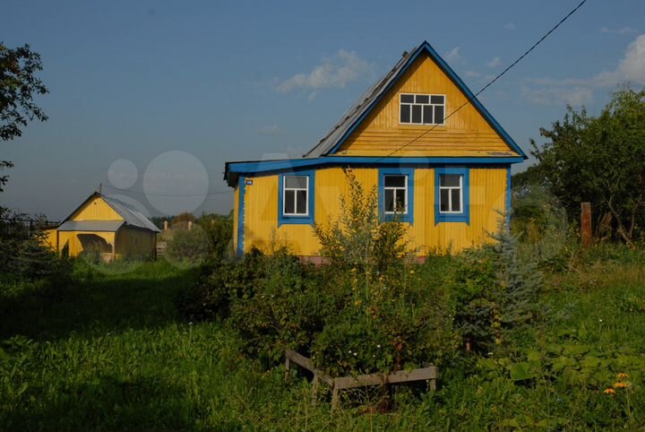 Дом 50 м² на участке 17 сот.