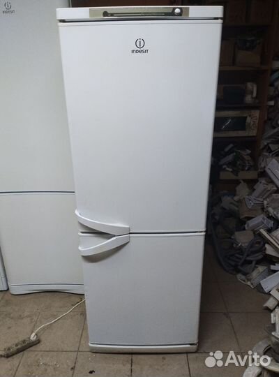 Холодильник индезит