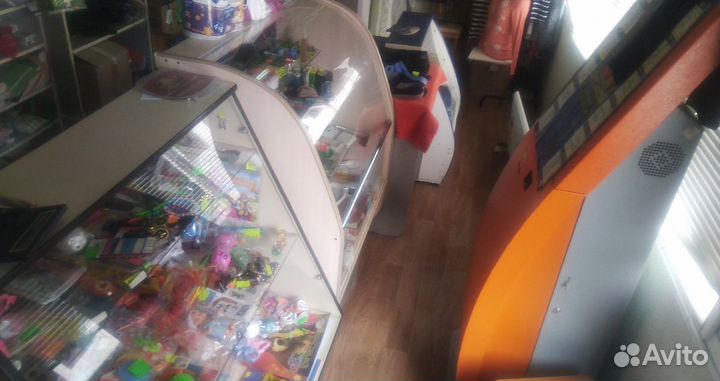 Продам торговое помещение