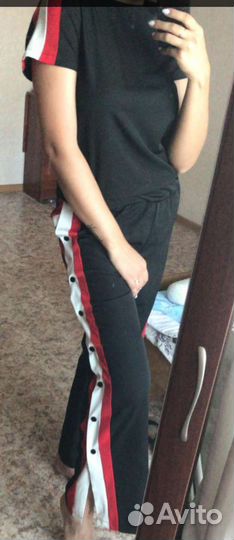 Спортивный костюм женский