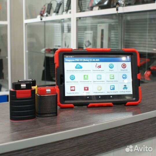 Автосканер мультимарочный Лаунч Thinkdiag все авто